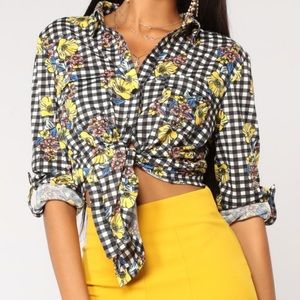 💐HOST PICK💐 Floral Top 💐👚